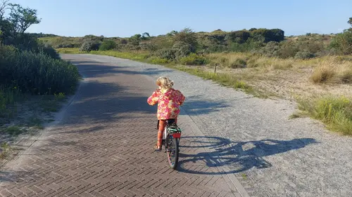 De laatste kilometer naar de zee wilde ze toch heel graag nog even zelf doen!